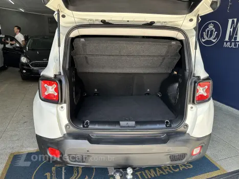 Renegade Longitude 1.8 4x2 Flex 16V Aut.