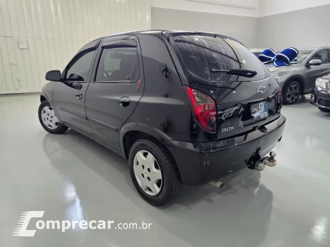 Celta Spirit/ LT 1.0 MPFI 8V FlexP. 5p
