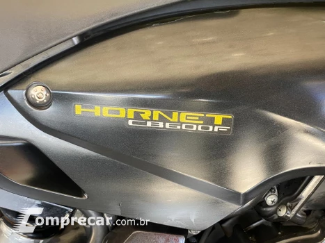 CB 600 F HORNET