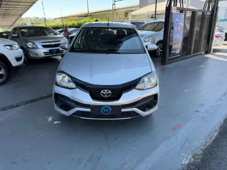 ETIOS X Sedan 1.5 Flex 16V 4p Mec.