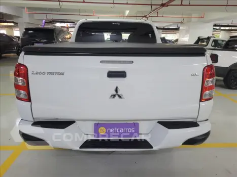 L200 TRITON 2.4 16V TURBO DIESEL GL CD 4X4 MANUAL