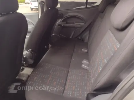 UNO 1.0 EVO Vivace 8V