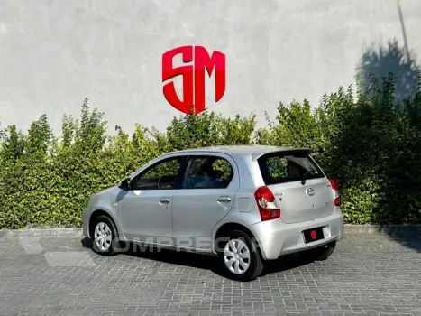 ETIOS HATCH - 1.5 XS 16V 4P MANUAL