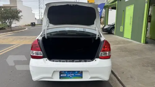 Etios Sedan 1.5 16V 4P FLEX X