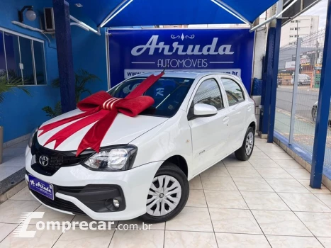 Toyota ETIOS 4 portas