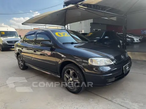 Astra Sedan 1.8 4P GL ALCOOL