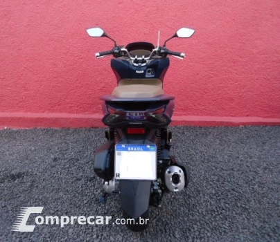 PCX 160 DLX