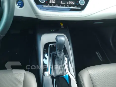 COROLLA 1.8 VVT-I Hybrid Altis Premium