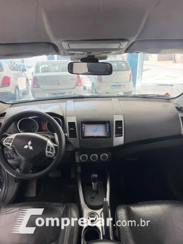 OUTLANDER 3.0 4X4 V6 24V
