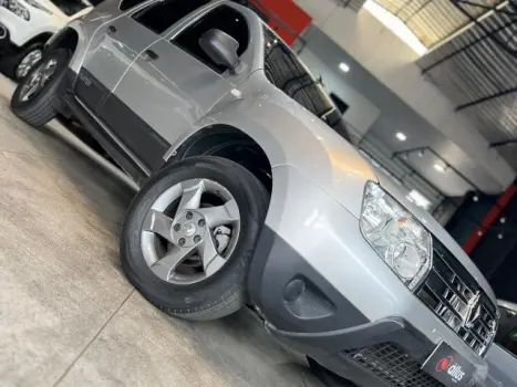 DUSTER - 1.6 4X2 16V 4P MANUAL