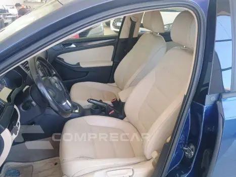 Jetta 2.0 4P COMFORTLINE FLEX