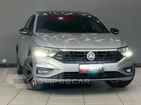 JETTA 1.4 250 TSI TOTAL FLEX R-LINE TIPTRONIC