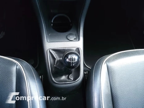 UP 1.0 TSI HIGH UP 12V FLEX 4P MANUAL