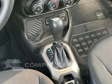 Renegade 1.8 4x2 Flex 16V Aut.