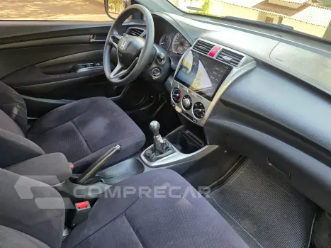 CITY 1.5 LX Sedan 16V