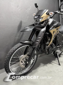 LANDER 250 ABS