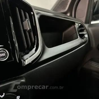 Strada Volcano 1.3 Flex 8V CD Aut.