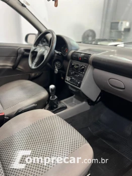 Classic Sedan 1.0 4P
