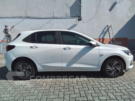 ONIX 1.0 TURBO FLEX LT AUTOMÁTICO