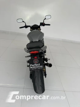 CB 600F HORNET / HONDA