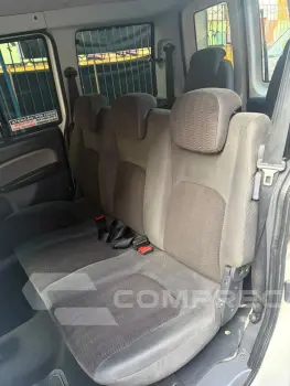 Doblo 1.8 16V 4P FLEX ESSENCE 7 LUGARES