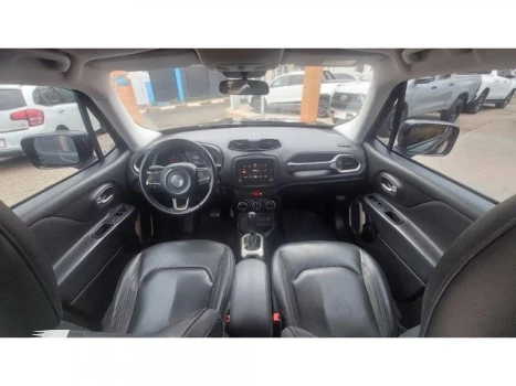 RENEGADE - 1.8 16V LONGITUDE 4P AUTOMÁTICO