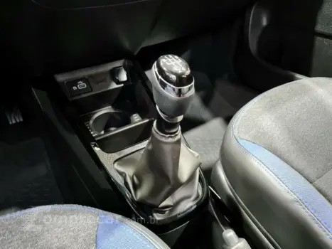 KWID 1.0 12V SCE FLEX INTENSE MANUAL