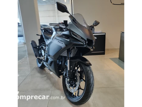 YZF R-3 321