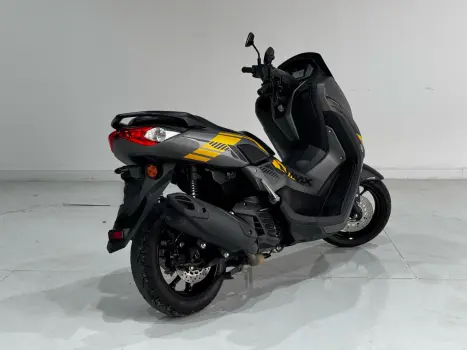 NMAX CONNECTED 160 SE ABS