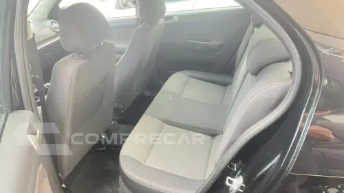 VOYAGE 1.0 12V MPI Totalflex