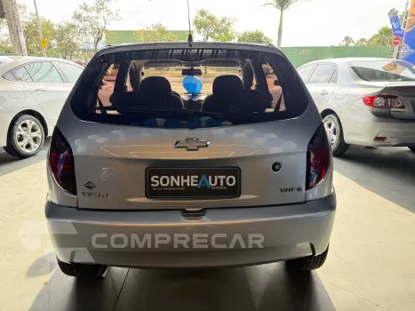 CELTA 1.0 MPFI LT 8V