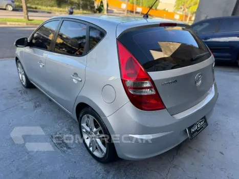 i30 2.0 16V 145cv 5p Mec.