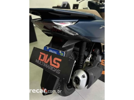 160 DLX ABS