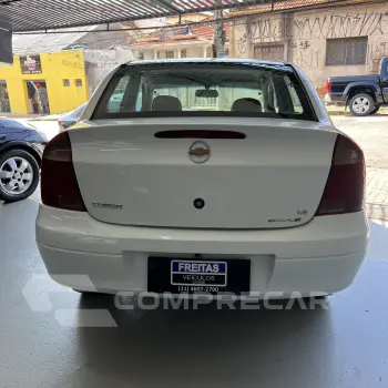 Corsa Sed. Premium 1.4 8V ECONOFLEX 4p