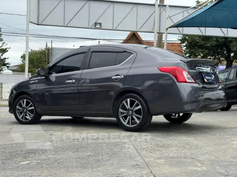 VERSA SL 1.6 16V FlexStart 4p Aut.