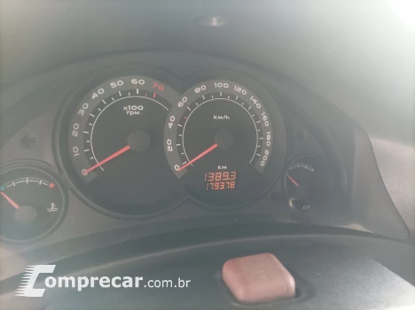 CELTA 1.0 MPFI VHC Life 8V