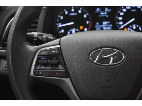 ELANTRA - 2.0 16V 4P AUTOMÁTICO