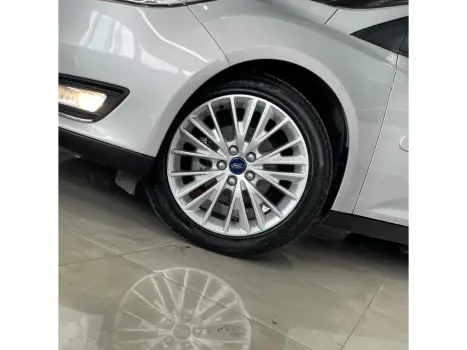 FOCUS 2.0 SE 16V FLEX 4P POWERSHIFT