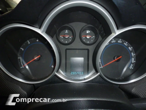 CRUZE 1.4 LT