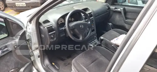 ASTRA 2.0 MPFI Advantage 8V