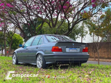 325i - 2.5 SEDAN 24V 4P AUTOMÁTICO