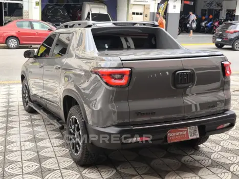 TORO - 2.0 16V TURBO ULTRA 4WD AT9