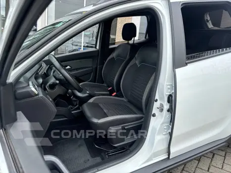 DUSTER Intense 1.6 16V Flex Aut.