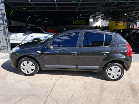 Sandero 1.6 EXPRESSION 8V FLEX 4P MANUAL