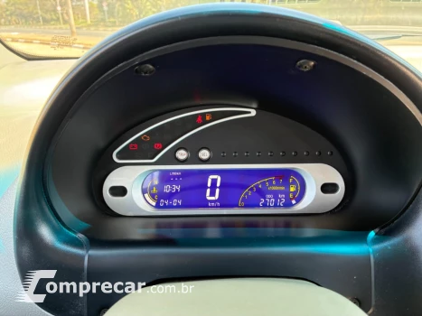 QQ 1.1 MPFI 16V