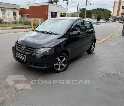 Volkswagen FOX 1.0 MI Blackfox 8V 4 portas
