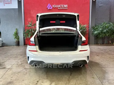 330i 2.0 16V TURBO GASOLINA M SPORT AUTOMÁTICO