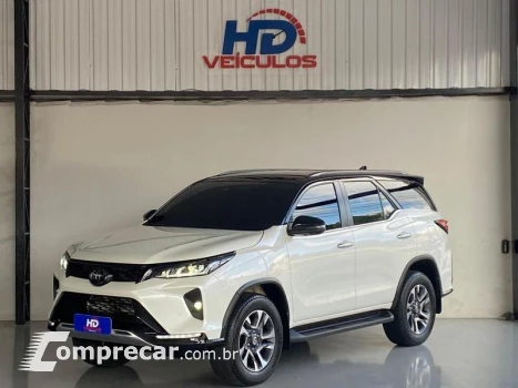 Toyota HILUX SWDMDA4MD 4 portas