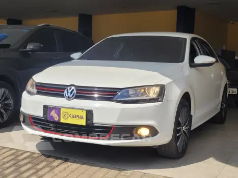 JETTA Highline 2.0 TSI 16V 4p Tiptronic