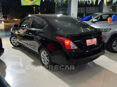 VERSA SV 1.6 16V FlexStart 4p Mec.